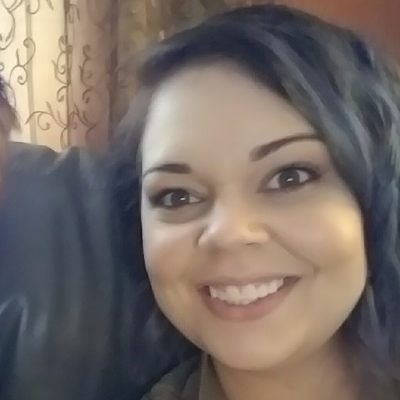 Meet your Posher, Nikki - Picture 1 of 1